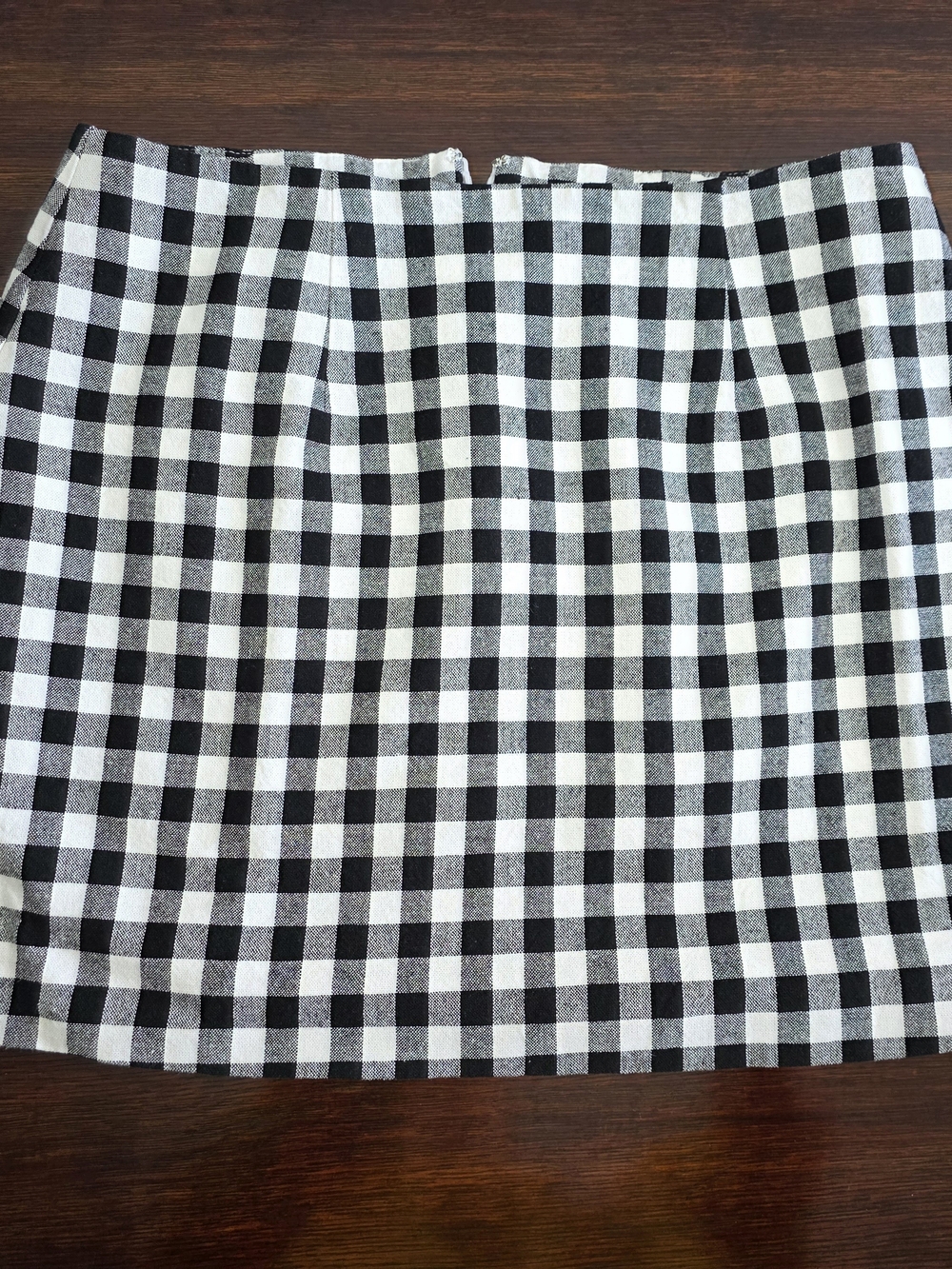 Express Women’s Medium Black White Gingham Check Mini Skirt 15” Linen Blend